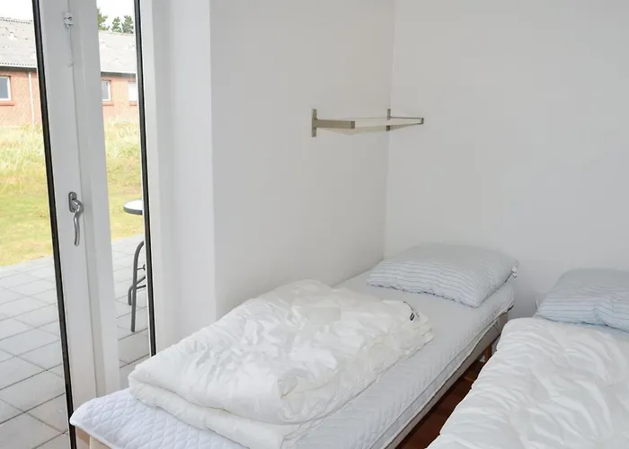 Apartment Deetje - 5km From The Sea By Interhome *